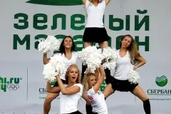 19-05-cheer-10